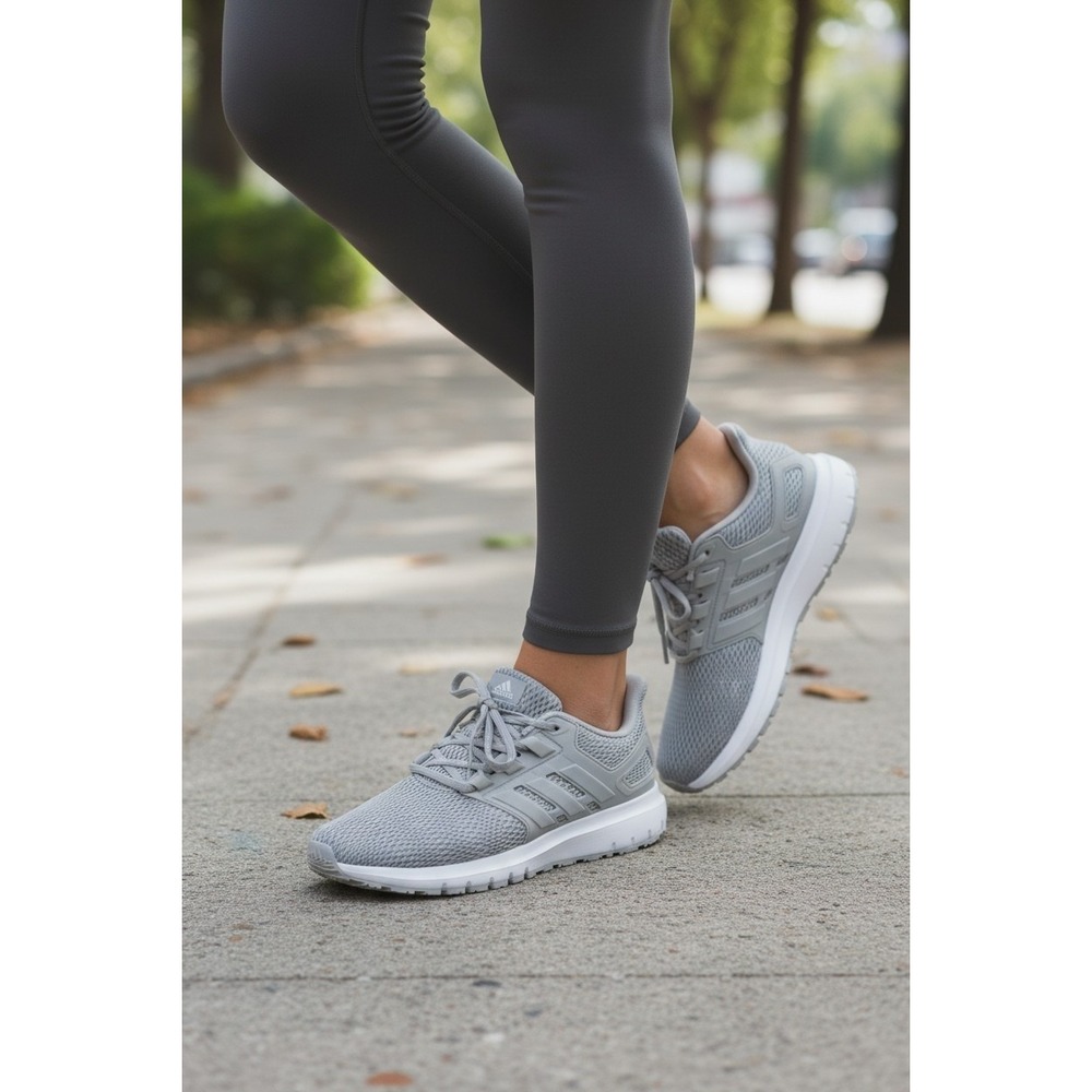 Adidas Ultimashow Womens Grey Running Shoes FX3638 Size 9.5 Sneaker